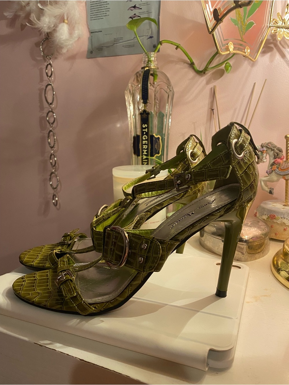 Anne Michelle Olive Green Croc-Embossed Strappy Stiletto Heels